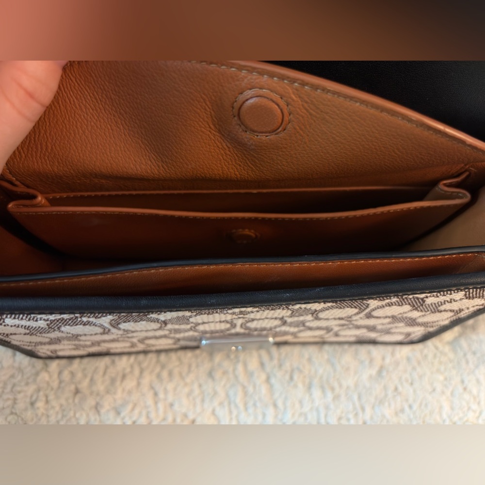 Coach Bandit Shoulder Bag
In Signature Textile Jacquard Silver/Cocoa Black - Picture 2 of 11